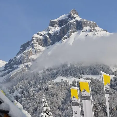 Hahnenblick Hotel