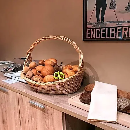 Hahnenblick Hotel 3*