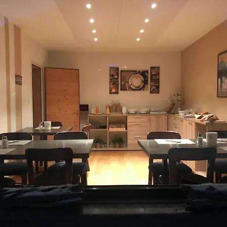 Hotel Hahnenblick 3*